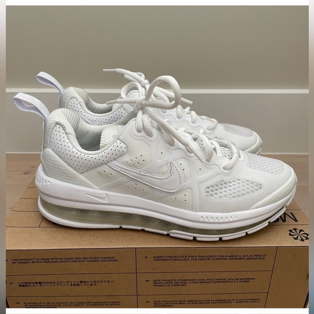 Nike Air Max Genome